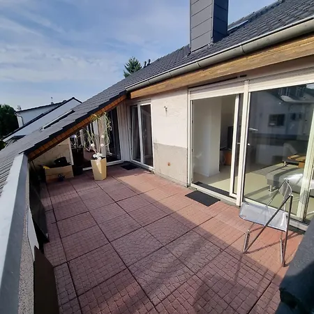 شقة Sehr Schoene 3 Mit Bad Kueche Gaeste Wc Grosser Terrasse In Naehe Heidelberg مانهايم