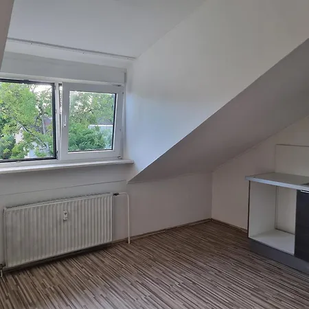 شقة Sehr Schoene 3 Mit Bad Kueche Gaeste Wc Grosser Terrasse In Naehe Heidelberg
